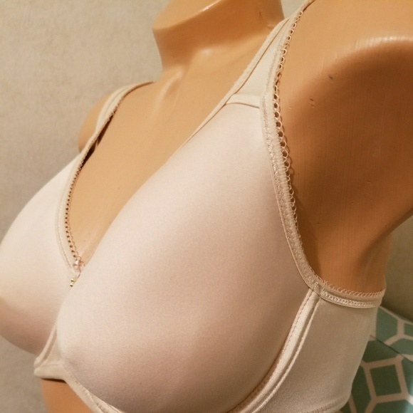 Basic Beauty Spacer Underwire T-Shirt Bra - Picture 3 of 5
